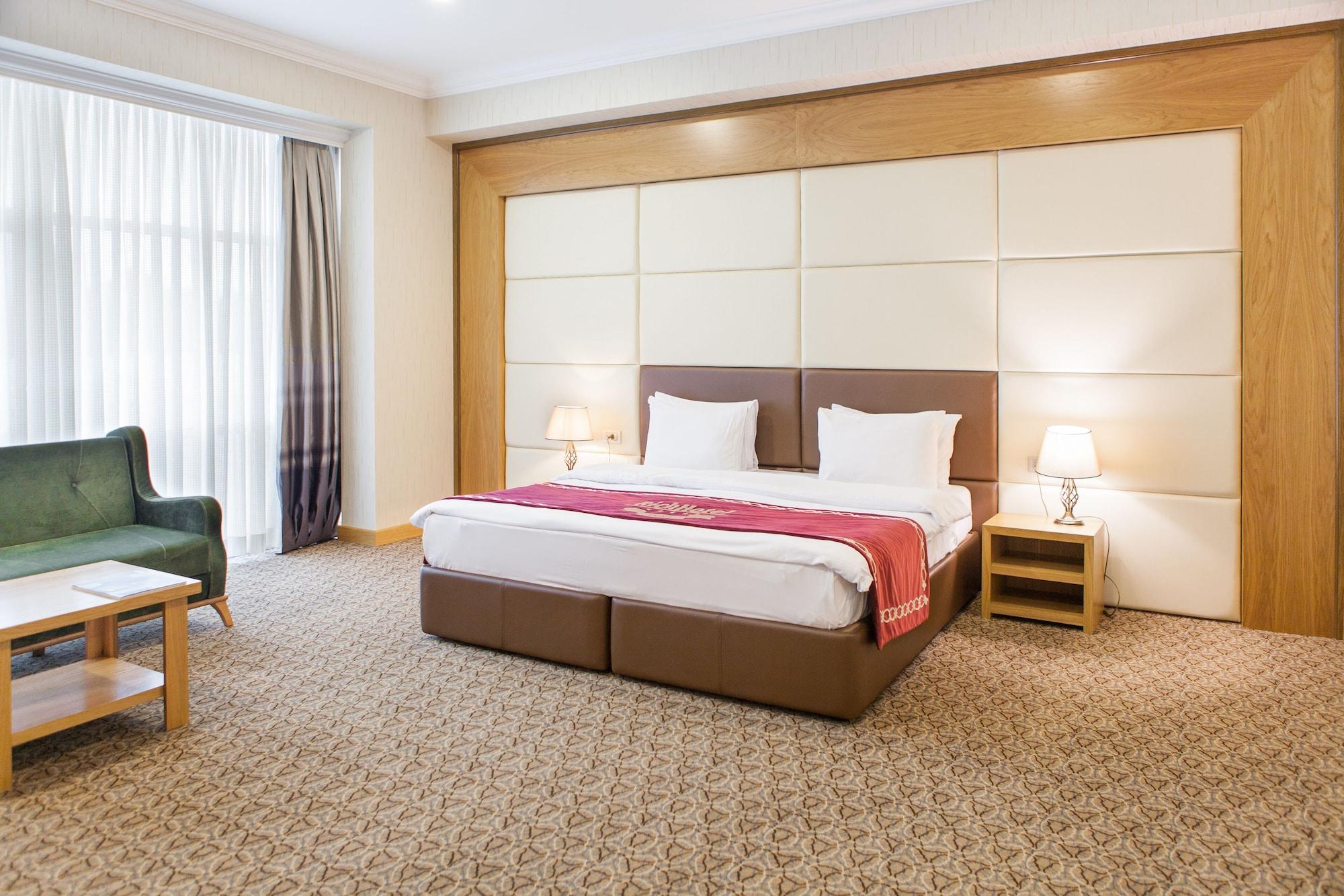 Wyndham Baku Hotel Exterior photo
