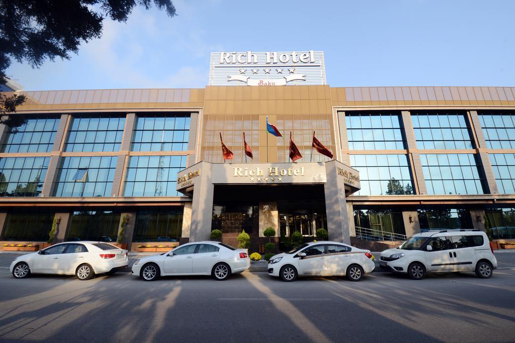 Wyndham Baku Hotel Exterior photo